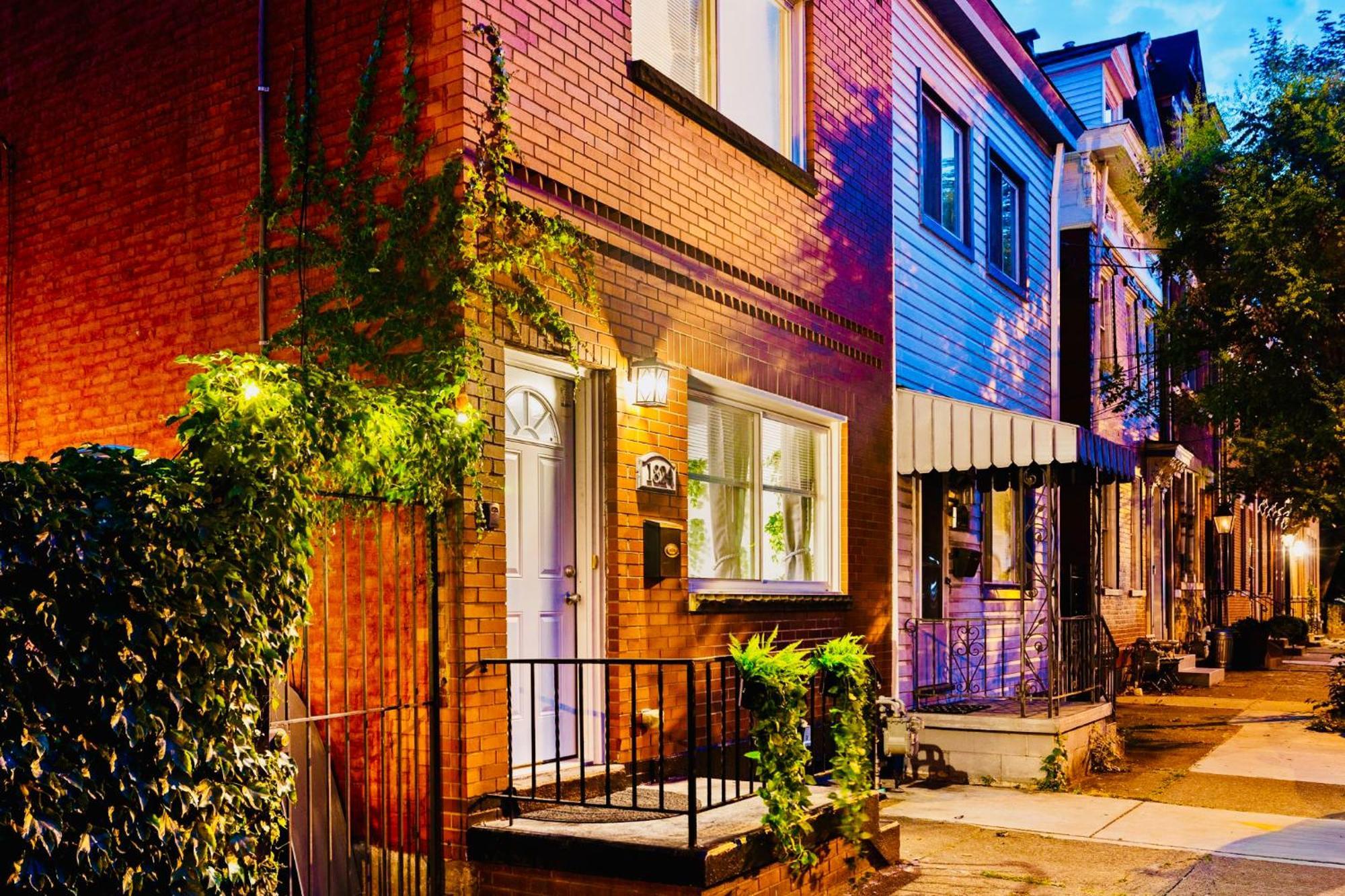 5bdrm 10bd With King Bbq Patio 1 Min Walk Carson St Pittsburgh